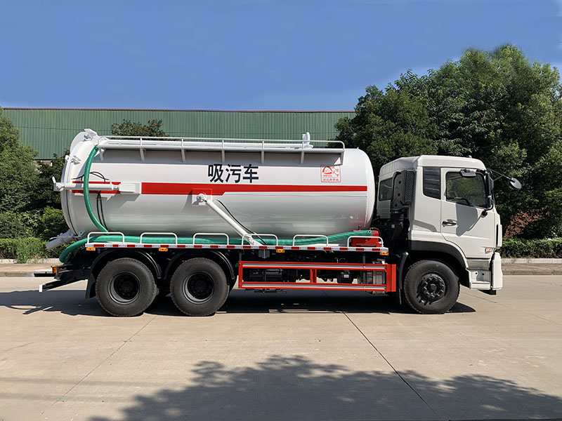 中潔牌XZL5255GXW6型吸污車(chē)