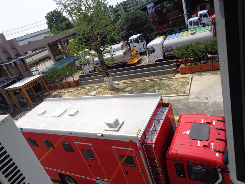 XZL5160XLY6型淋浴車(chē)