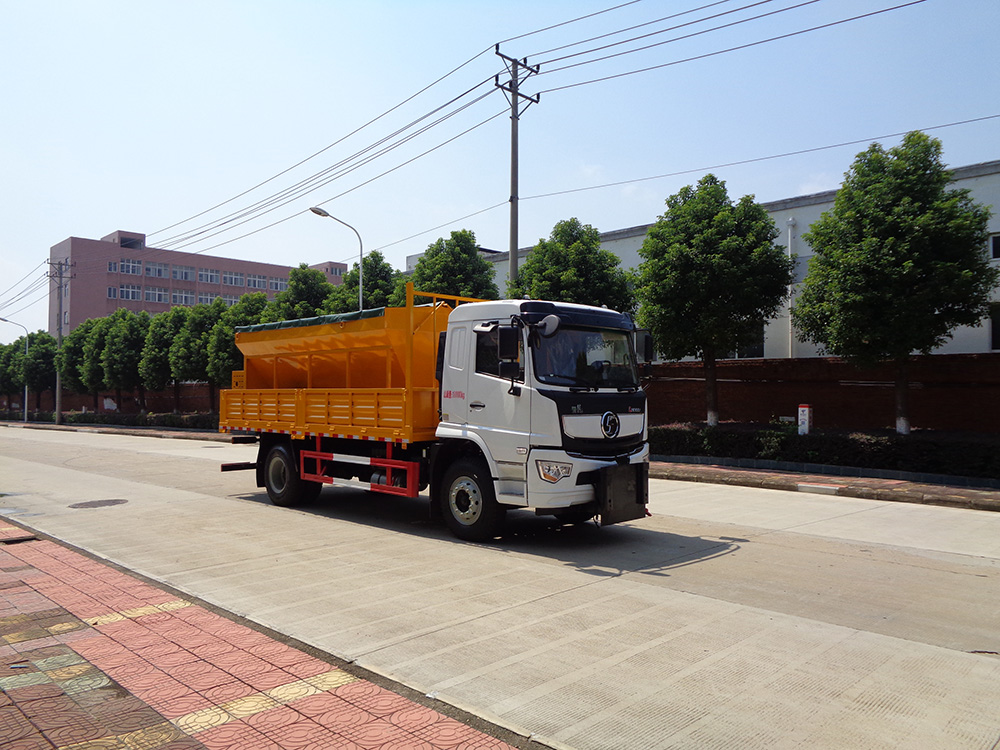 XZL5180TCX6型除雪車(chē)