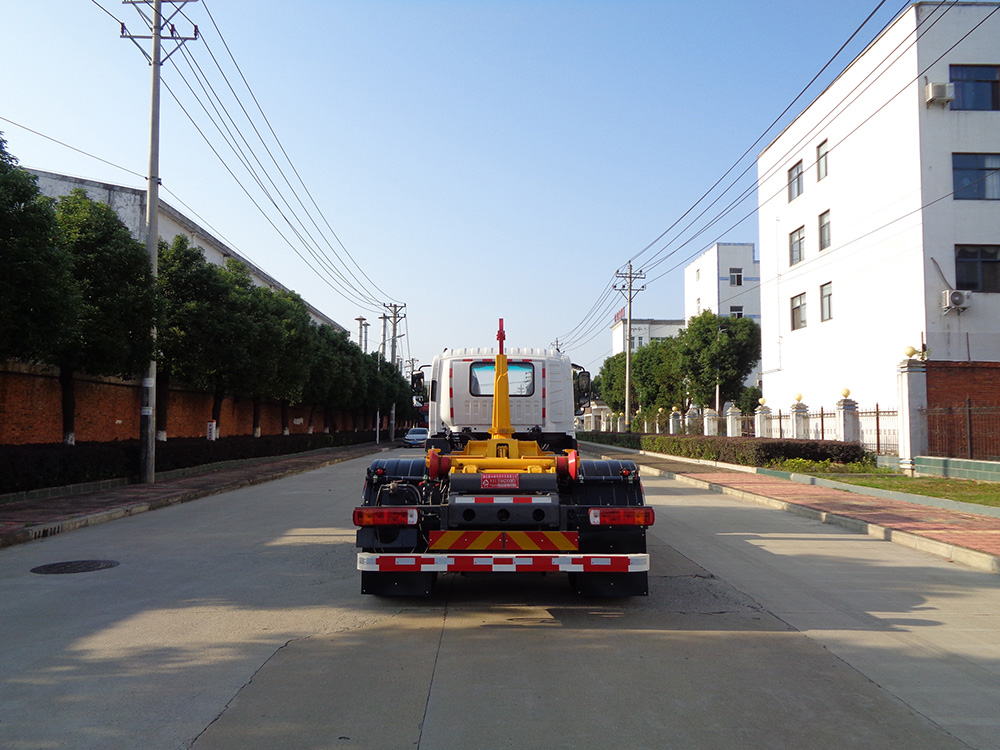 XZL5184ZXXBEV純電動(dòng)車(chē)廂可卸式垃圾車(chē)