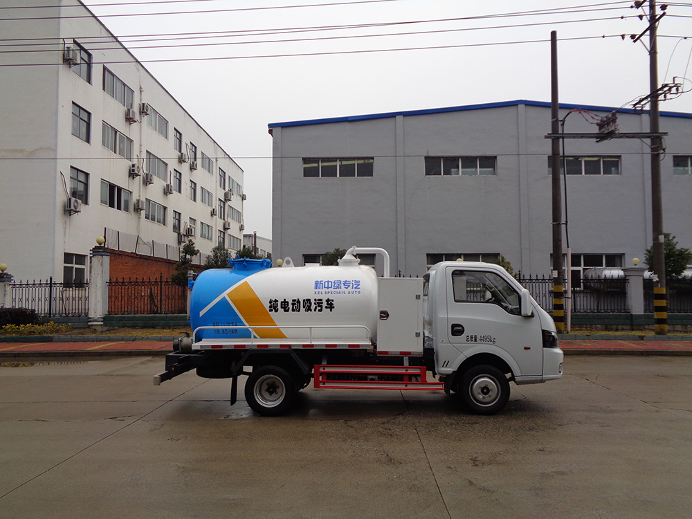 XZL5042GXWBEV型純電動(dòng)吸污車