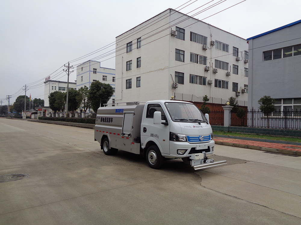 XZL5042GQXBEV型純電動(dòng)清洗車
